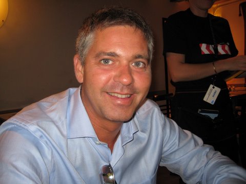 Roberto sonriendo a cámara
